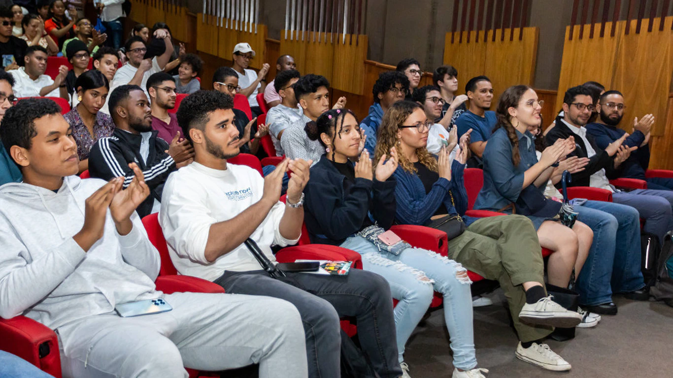 Cybersecurity Applied to Software Engineering